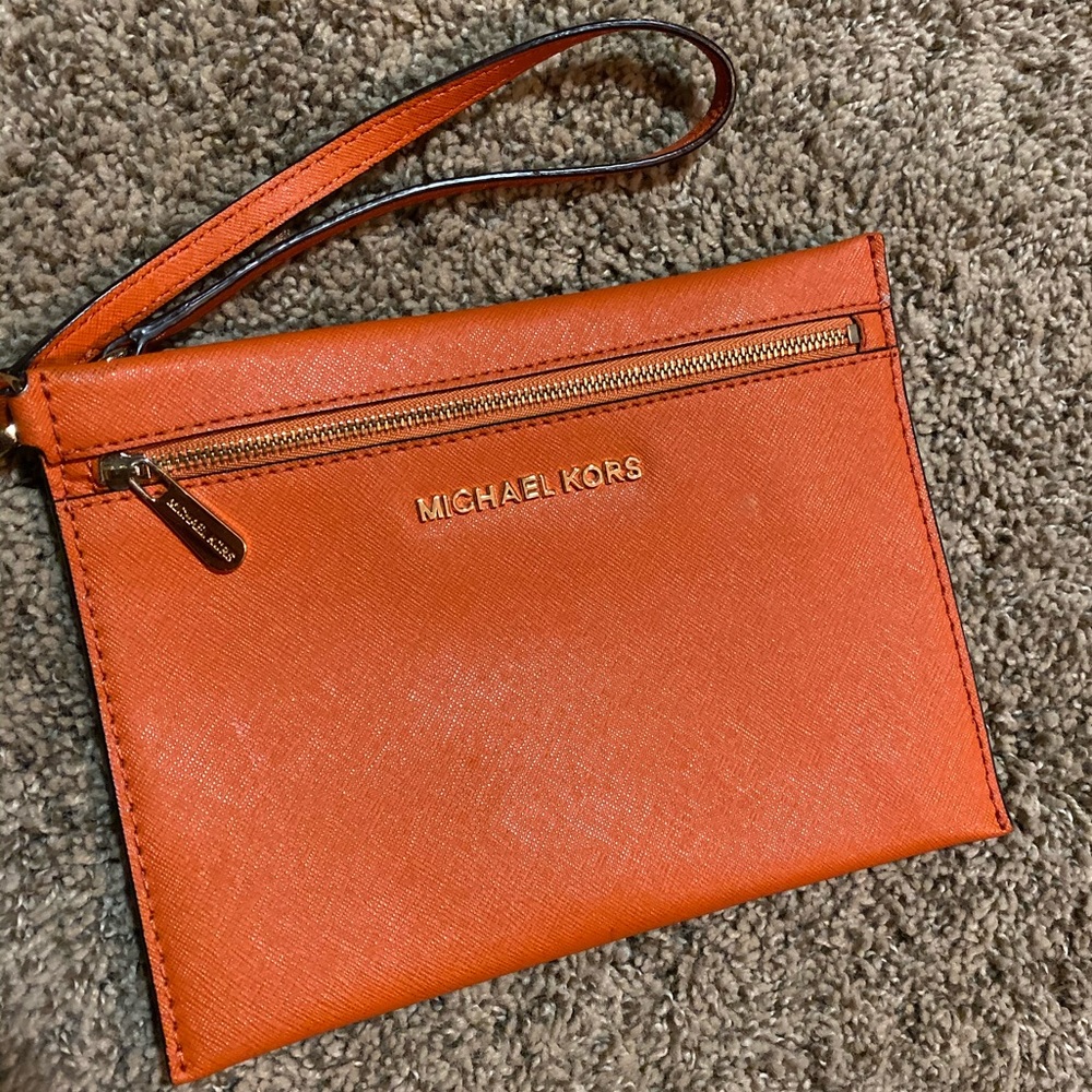 Michael Kors Wristlet
